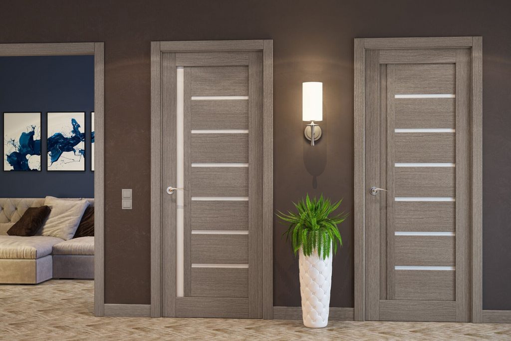 Выбираем двери для квартиры, которые исключат проникновение запахов и влаги из коридора в помещения